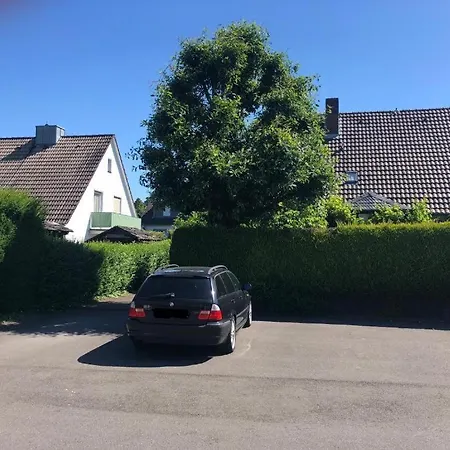Bel Art Atelier Mit Grossem Parkplatz 哈恩