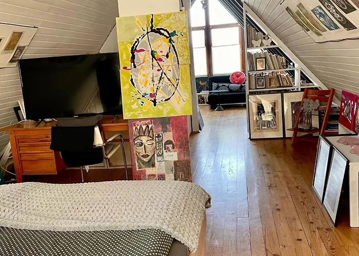 Bel Art Atelier Mit Grossem Parkplatz * Haan